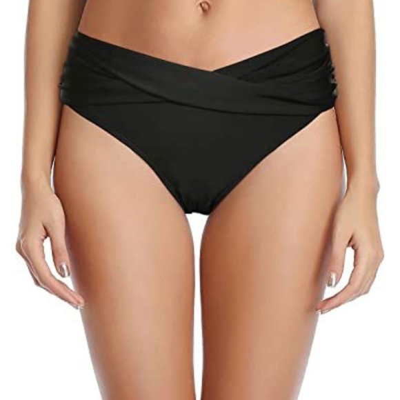 Classic Black High-Waisted Bikini with Ruched Waistband, New, Hygienic Liner, L - Picture 1 of 4
